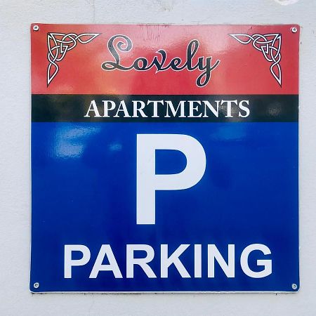 Lovely Apartments Патра Екстериор снимка
